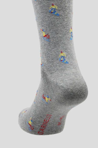 Sive čarape sa zimskim motivom