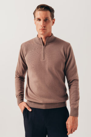 Braon pamučni half zip džemper 130O