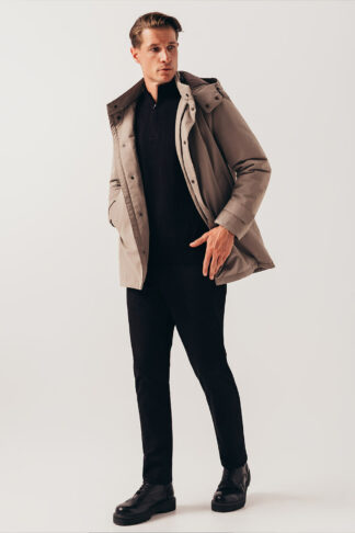 Bež jakna sa kapuljačom na skidanje (180E)